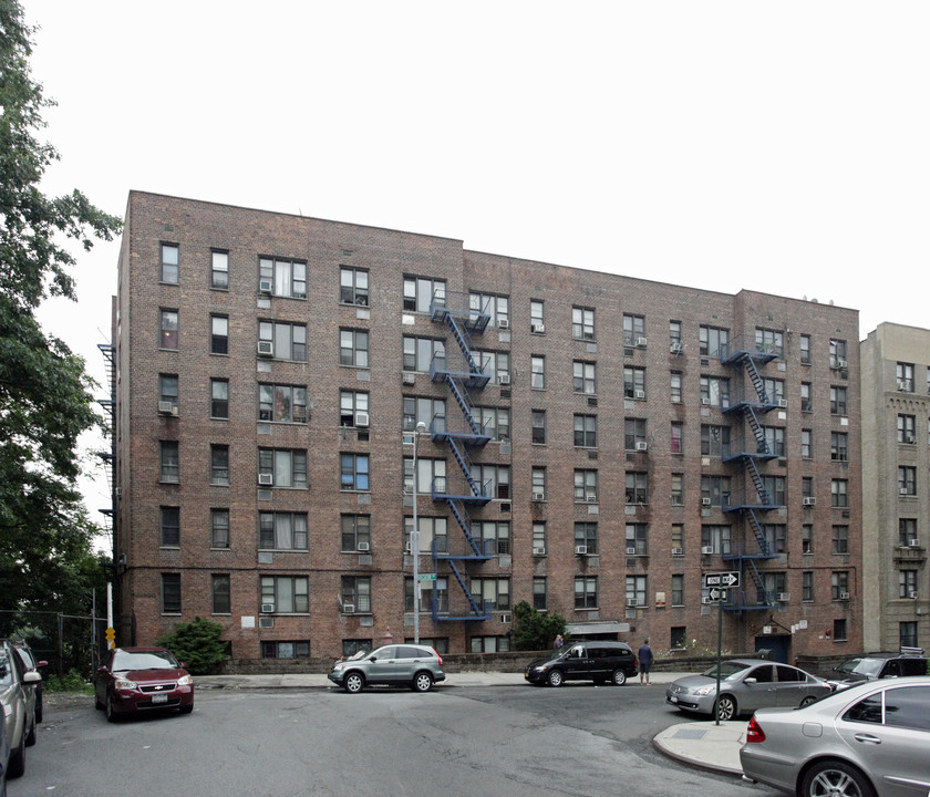 3540 Decatur Ave in Bronx, NY - Building Photo