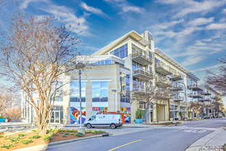 Met Terraces in Charlotte, NC - Building Photo - Building Photo