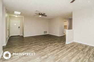 1102 E Normandy Blvd in Deltona, FL - Building Photo - Building Photo