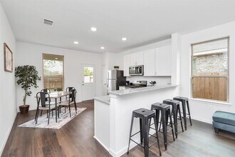 14455 Cedar Ledge Ln in Conroe, TX - Building Photo - Building Photo