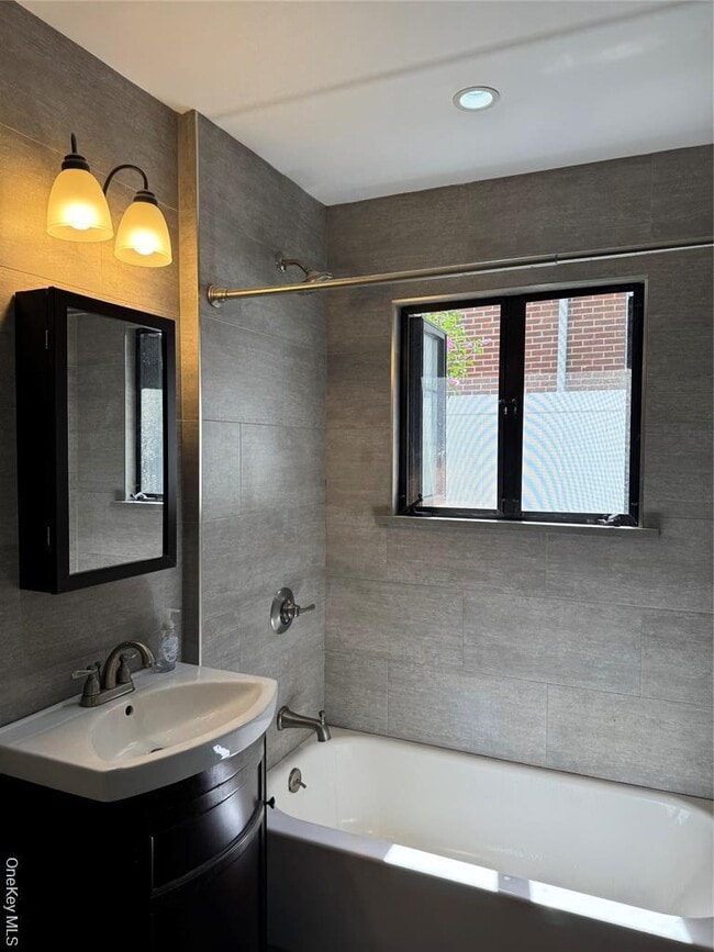 29-07-29159 159th St in Queens, NY - Building Photo - Building Photo