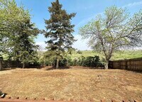 14995 E Columbia Dr photo'