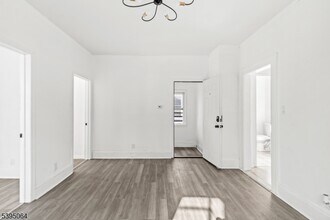 205 N 16th St in Bloomfield, NJ - Building Photo - Building Photo