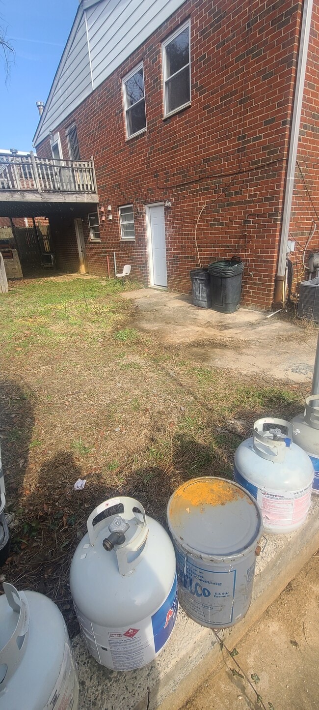 2116 Strahle St in Philadelphia, PA - Building Photo - Building Photo