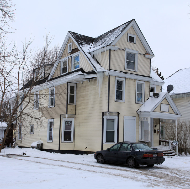 224 Woodland Ave in Syracuse, NY - Building Photo