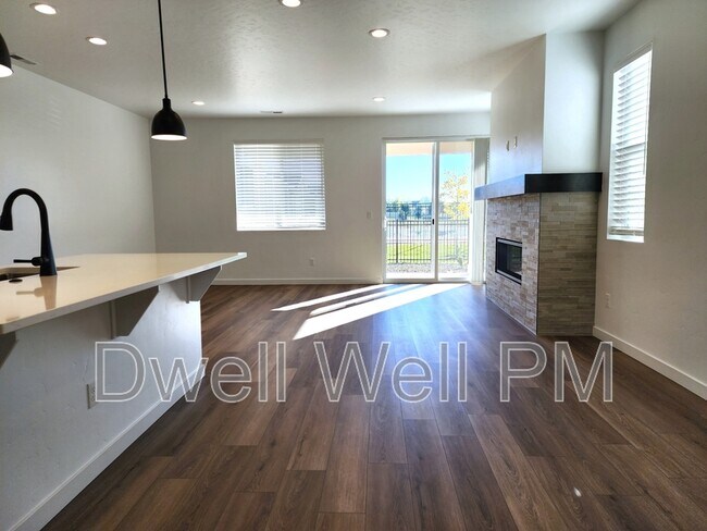 350 N Lagrasse Ln in Star, ID - Building Photo - Building Photo