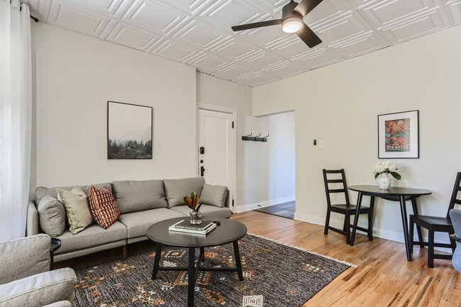 2805 E 16th Ave in Denver, CO - Building Photo - Building Photo