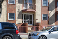 2827 Brown St in Brooklyn, NY - Building Photo - Building Photo