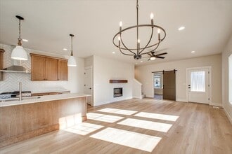 1693 E Cutgrass Ln in Eagle, ID - Building Photo - Building Photo