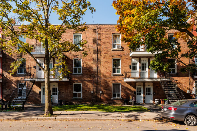 3849 Evelyn Rue in Verdun, QC - Building Photo - Building Photo