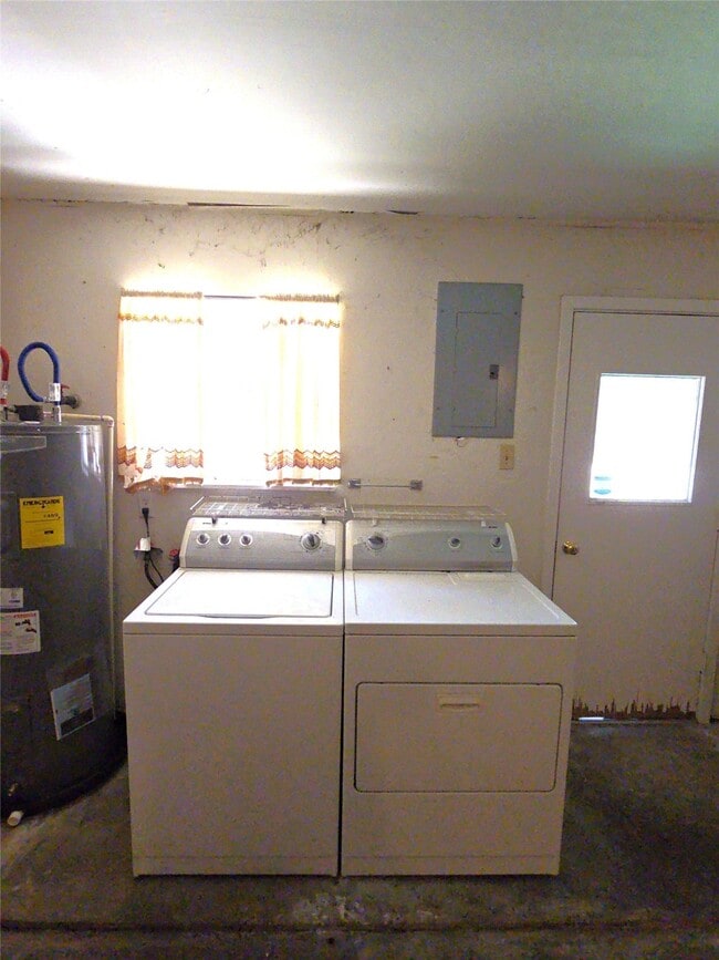 property at 1206 Crescent Blvd