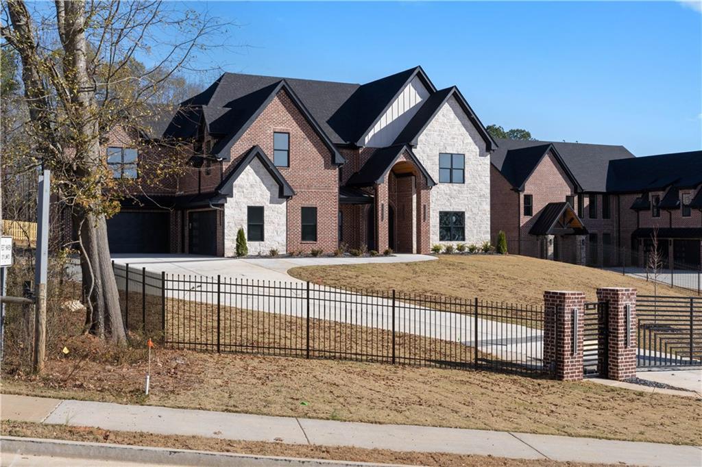 409 Thunder Rd in Buford, GA - Building Photo