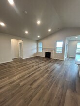 6476 W Frehley Way in Rathdrum, ID - Building Photo - Building Photo