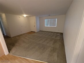 1080 Hall Ave in Pahrump, NV - Building Photo - Building Photo