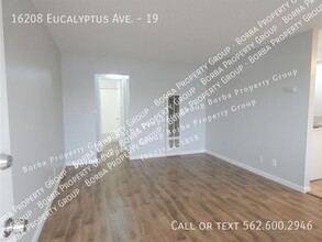 16208 Eucalyptus Ave in Bellflower, CA - Building Photo - Building Photo