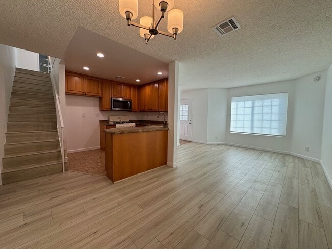property at 13750 Hubbard St
