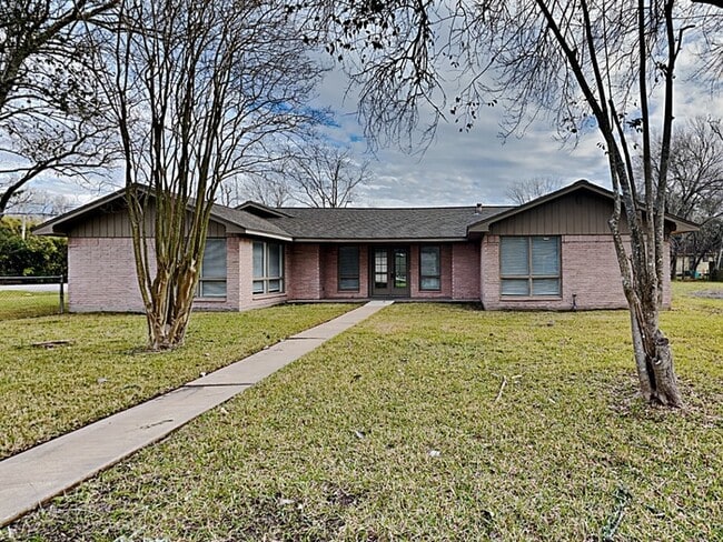 property at 2405 Avenue G