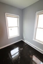 93 Blue Hills Ave, Unit 7 in Hartford, CT - Building Photo - Building Photo