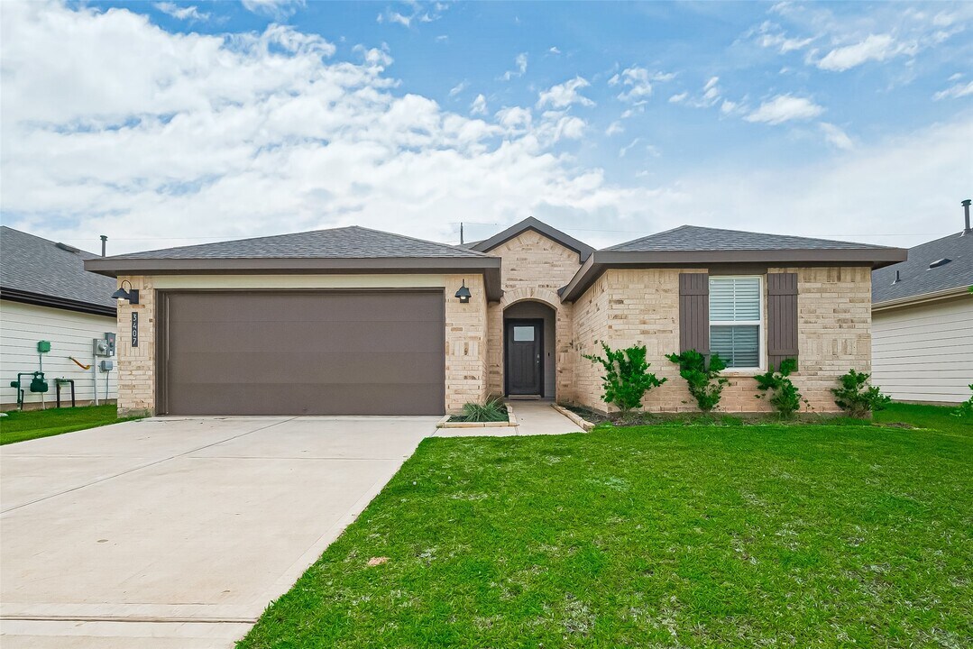 3407 Langley Bnd Ln in Fulshear, TX - Building Photo
