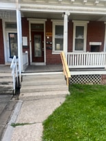 918 W King St in York, PA - Building Photo