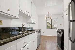 1449 Princeton St, Unit 3 in Santa Monica, CA - Building Photo