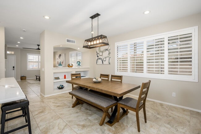 18027 W Udall Dr in Surprise, AZ - Building Photo - Building Photo