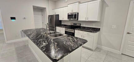 10715 SW 41st Ave in Ocala, FL - Building Photo - Building Photo