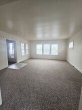 126 E 38th St in Erie, PA - Building Photo - Building Photo