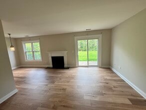 39 Foxcroft Rd in Naperville, IL - Building Photo - Building Photo