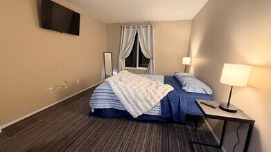 4660 Reka Dr in Anchorage, AK - Building Photo - Building Photo