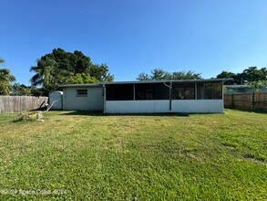 75 Brandy Ln in Merritt Island, FL - Building Photo - Building Photo