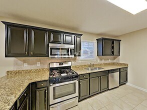 104 MacBeth Dr in Hampton, GA - Building Photo - Building Photo