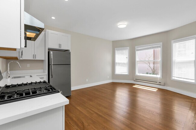 Oak Shrader Apartments in San Francisco, CA - Foto de edificio - Building Photo