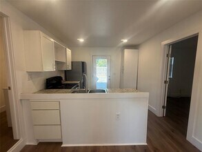 5901 Nancy Dr in Austin, TX - Building Photo - Building Photo