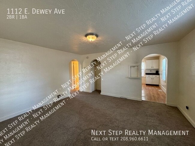 1112 E Dewey Ave in Nampa, ID - Building Photo - Building Photo