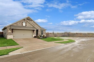 7308 Howling Coyote Ln in Fort Worth, TX - Building Photo - Building Photo