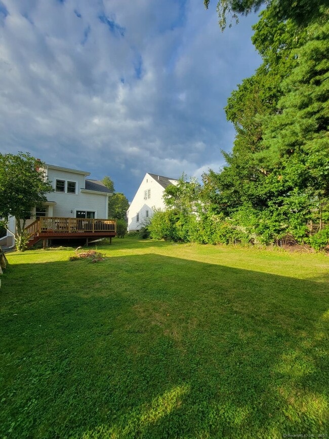 43 Dartmouth Ave in West Hartford, CT - Building Photo - Building Photo