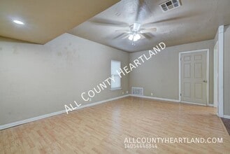 3326 Willow Creek Dr in Midwest City, OK - Building Photo - Building Photo