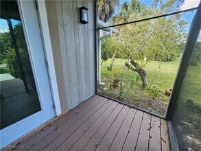 17762 Park Village Blvd in Ft. Myers, FL - Building Photo - Building Photo