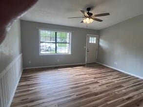 612 Baxter St in Neosho, MO - Building Photo - Building Photo