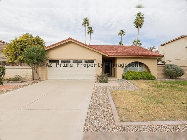 1610 E Windjammer Way in Tempe, AZ - Building Photo - Building Photo