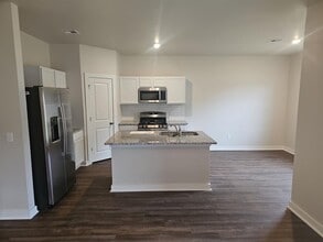 812 Stella Trl in Guthrie, OK - Building Photo - Building Photo