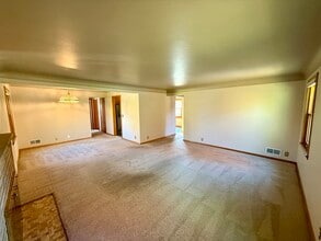 5403 Pleasant Ave in Minneapolis, MN - Building Photo - Building Photo