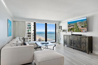 3456 S Ocean Blvd in Palm Beach, FL - Building Photo - Building Photo