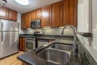 320 Rindge Ave, Unit 403 in Cambridge, MA - Building Photo - Building Photo