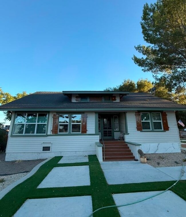 property at 444 Oak St