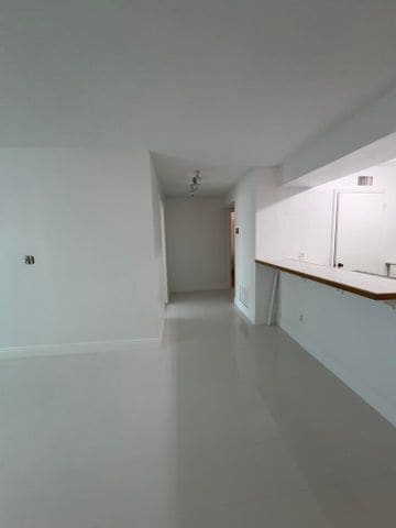 2319 N Congress Ave in Boynton Beach, FL - Foto de edificio - Building Photo