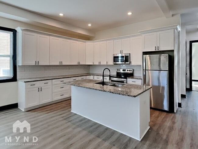 631 Windsor St SW in Atlanta, GA - Building Photo - Building Photo