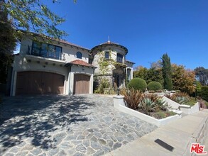 12021 Talus Pl in Beverly Hills, CA - Building Photo - Building Photo