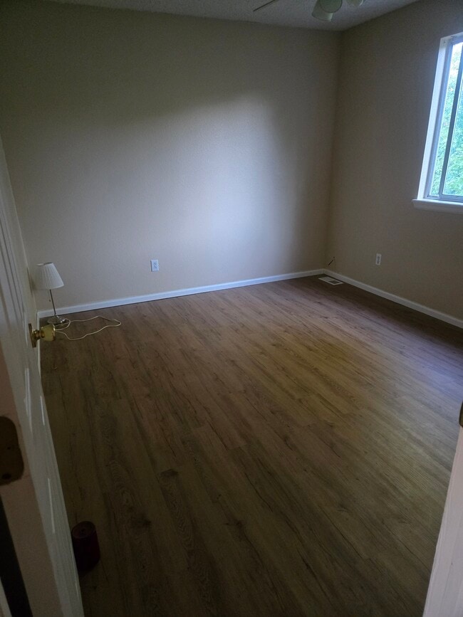 property at 4415 Perth Cir